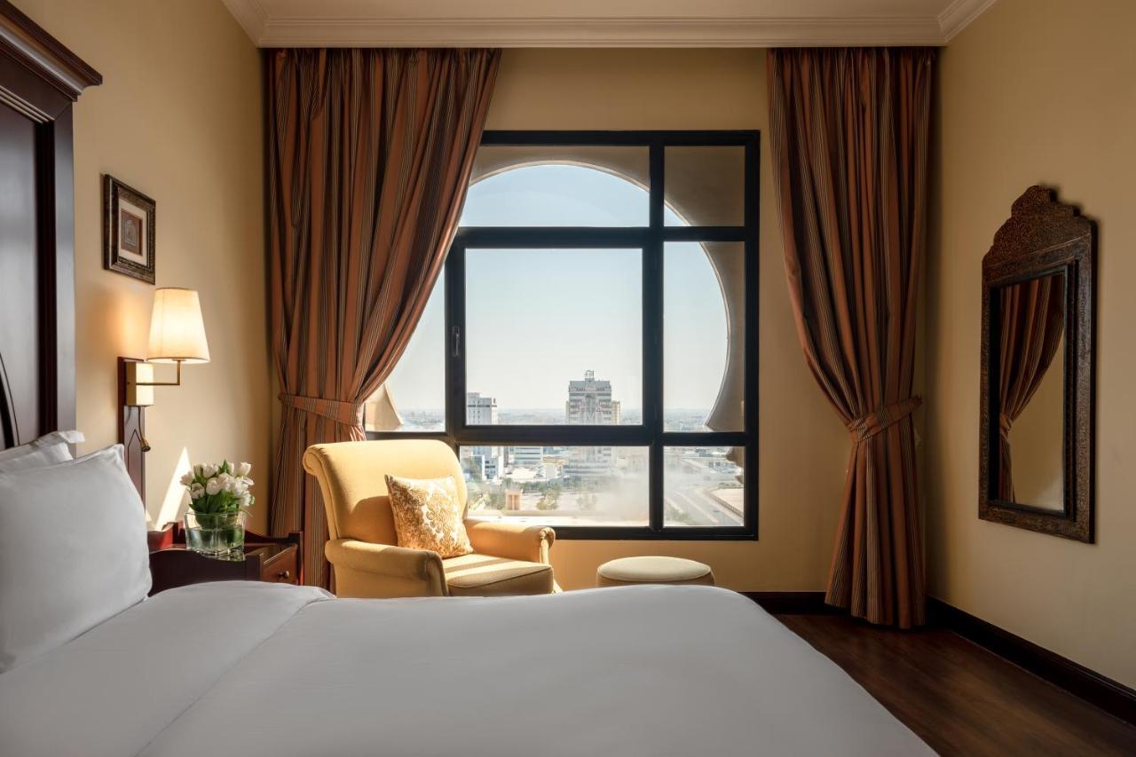 Mercure Grand Hotel Seef - All Suites Al Manamah Esterno foto