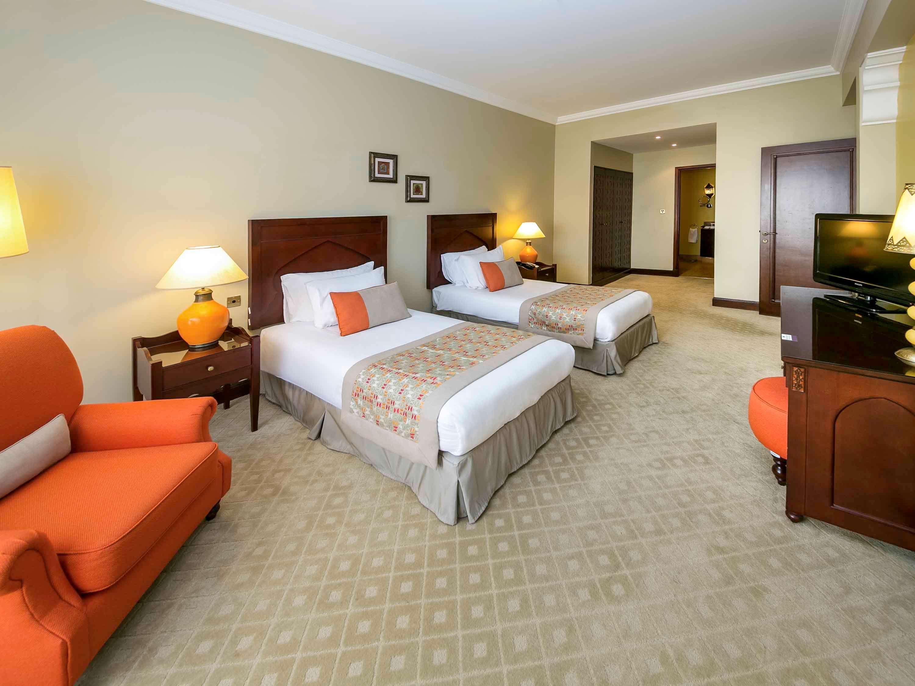 Mercure Grand Hotel Seef - All Suites Al Manamah Esterno foto