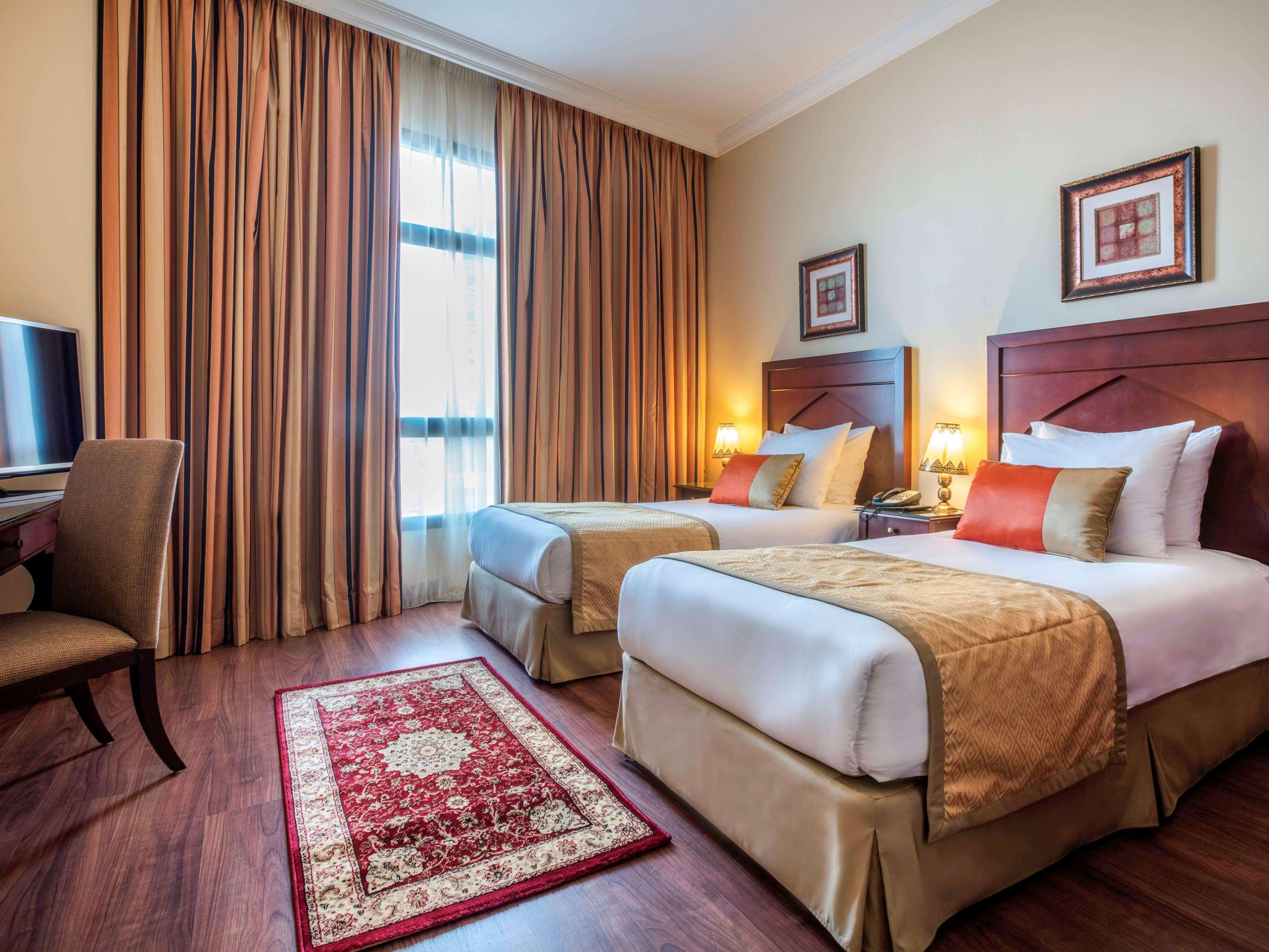 Mercure Grand Hotel Seef - All Suites Al Manamah Esterno foto
