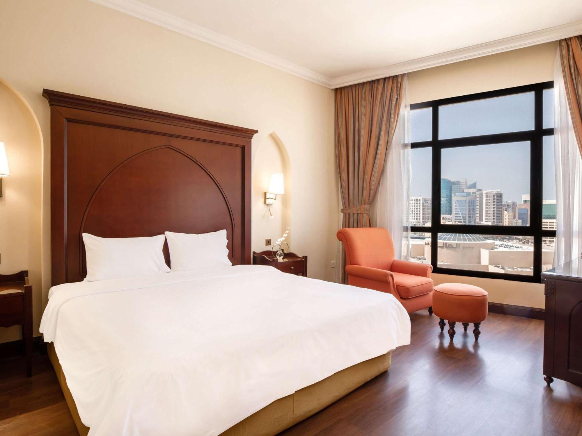 Mercure Grand Hotel Seef - All Suites Al Manamah Esterno foto